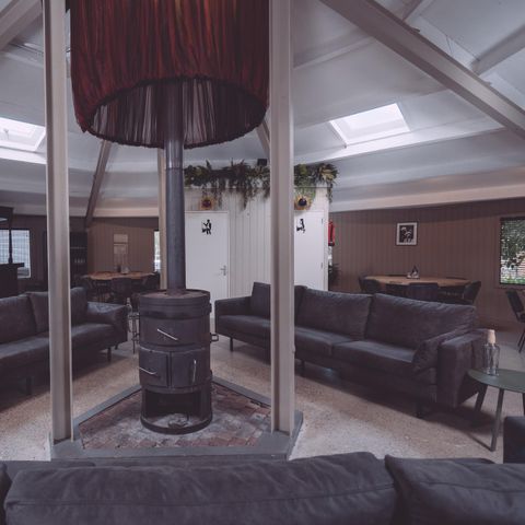 VAKANTIEHUIS 30 personen - Groepsverblijf Silo + 5 vissershuisjes (30 personen)