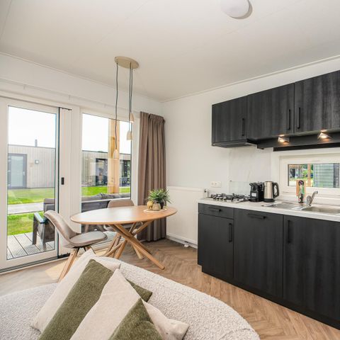 LODGE 2 personen - Panorama Wellnesslodge | jacuzzi, sauna en sunshower