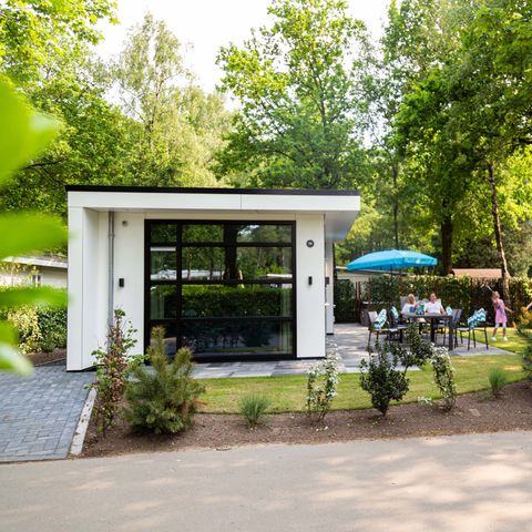 Bungalow 4 personen - Module Special Wellness (hottub)