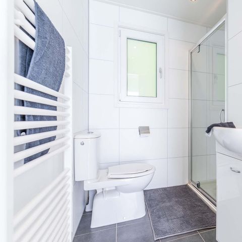 VAKANTIEHUIS 5 personen - Parel Wellness (Hottub)