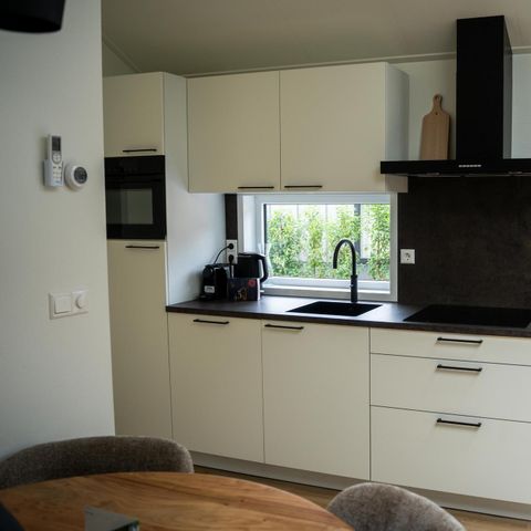 LANDHUIS 4 personen - Eco Cottage met hottub