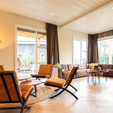 Villa 10 personen - Zwembad & Wellness Hottub