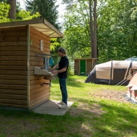 Kampeerplaats - Met eigen badkamer