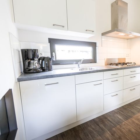 Bungalow 6 personen - Bos Lodge 55 met Hottub