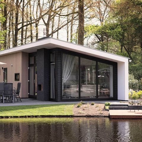 Bungalow 4 personen - Bos Lodge 55 met Hottub