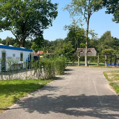 STAANPLAATS - Comfort