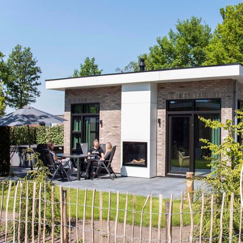 VAKANTIEHUIS 6 personen - Belvedere Hottub