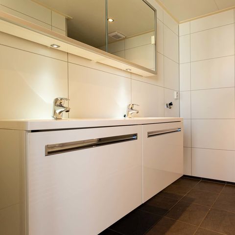 VAKANTIEHUIS 4 personen - Holiday Home