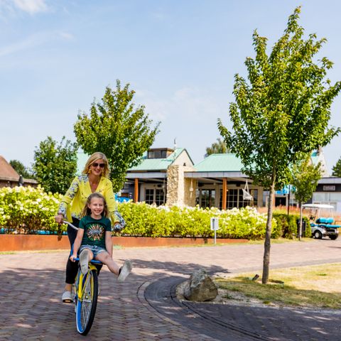 TopParken Residence Valkenburg - Camping Valkenburg an der Geul - Afbeelding N°6