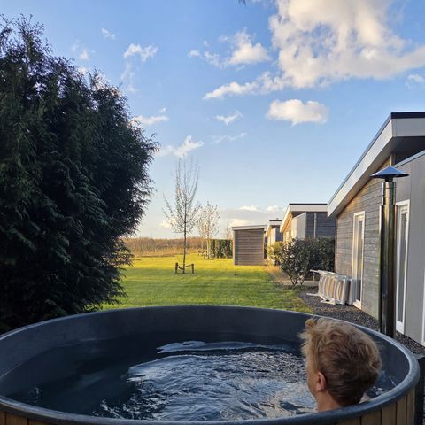 Chalet 6 personen - Ravenbosch - Sfeerhaard en Hottub