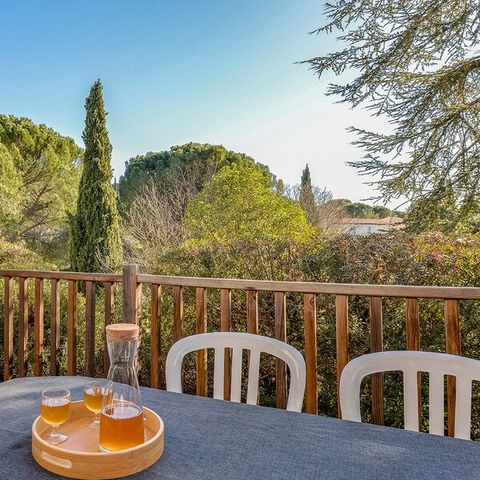 Vakantiehuis 8 personen - - 3 bedrooms - Terrace