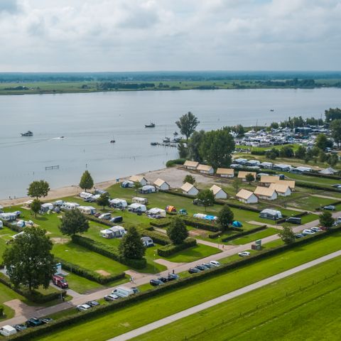 STAANPLAATS - Standaard