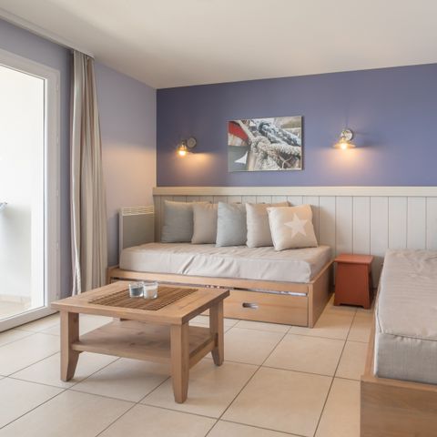 Appartement 7 personen - - 1 bedroom + 1 sleeping alcove - Terrace or balcony - Open sea view  - Seafront