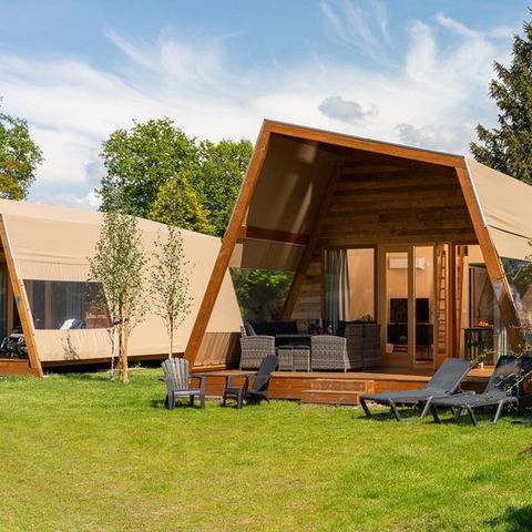 Safaritent 3 personen - Twentse tentsuite XL met privé sanitair