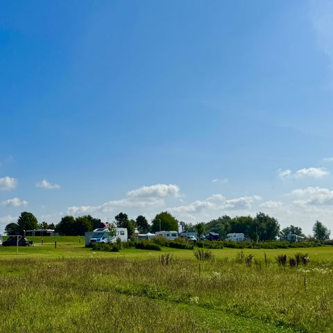 STAANPLAATS - Comfort