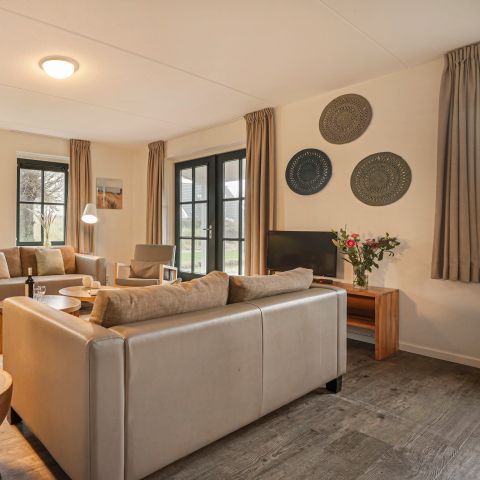 Bungalow 8 personen - 8E1