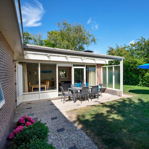 Bungalow 6 personen - D