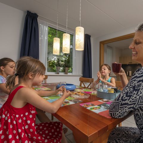 Bungalow 6 personen - C