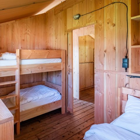 Safaritent 5 personen - Comfort met privé Hottub (4+1)