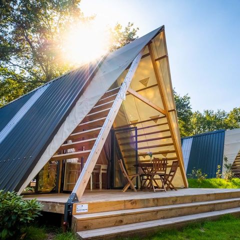LANDHUIS 4 personen - Luxury Hottub Cabin