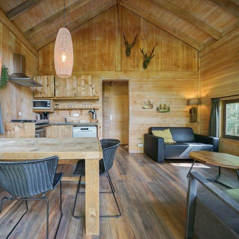 UNIEKE ACCOMMODATIE 6 personen - Boomhut XXL Hottub