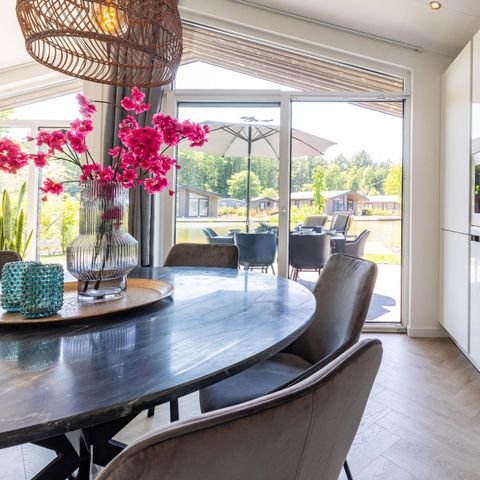 VAKANTIEHUIS 6 personen - Molenhuys Waterzicht Premium met Sauna 