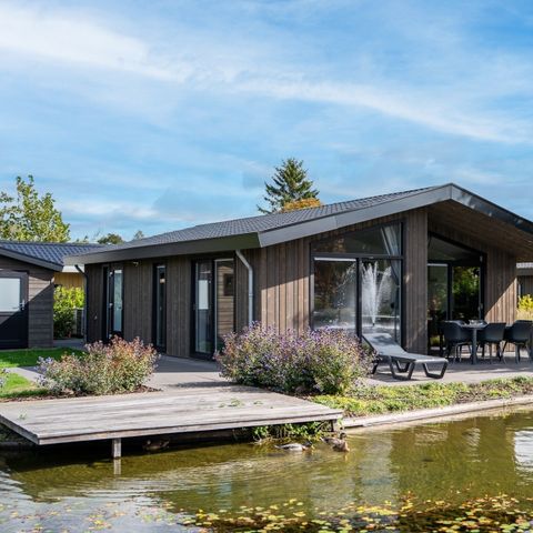 Vakantiehuis 6 personen - Molenhuys Waterzicht Premium met Hottub