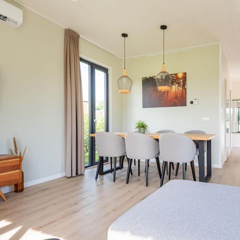 VAKANTIEHUIS 6 personen - met hondenhek, sauna en hottub