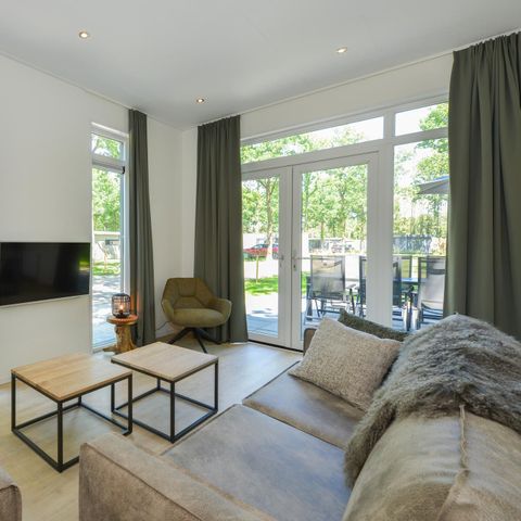 VAKANTIEHUIS 6 personen - Paviljoen met berging en omheinde tuin