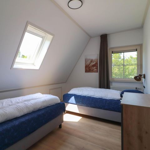 VAKANTIEHUIS 10 personen - Beachvilla Royaal met Wellness bubbelbad & Sauna