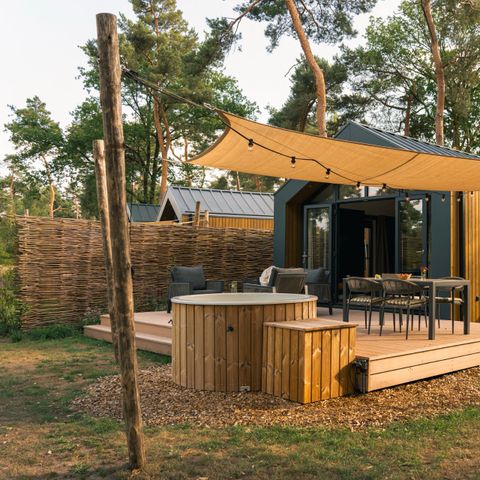 Lodge 4 personen - Boslodge met hottub & sauna