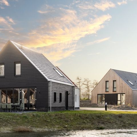 VAKANTIEHUIS 14 personen - Zeeuwse Deel Zand