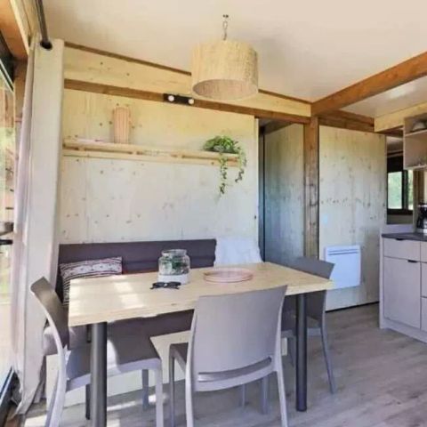 Stacaravan 5 personen - Cottage Séouvo 3 Kamers 5 Personen Airconditioning + TV + Jacuzzi