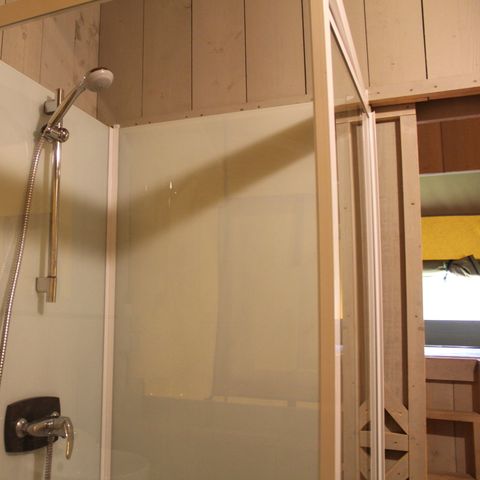 Safaritent 6 personen - incl. sanitair + glijbaan