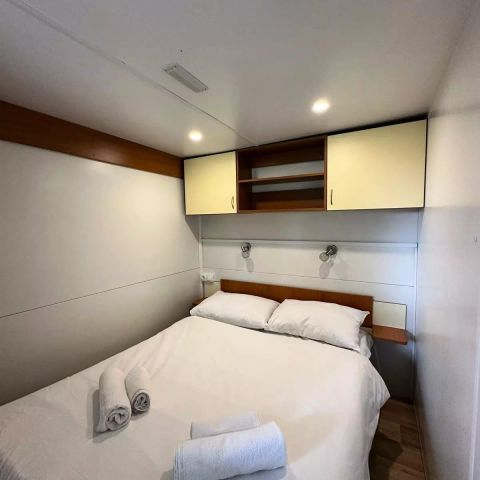Stacaravan 4 personen - Stacaravan 3 Kamers 4 Personen Airconditioning + TV 32m² (32m²)