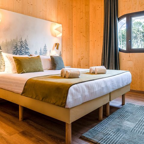 UNIEKE ACCOMMODATIE 6 personen - Boomhut LG2241