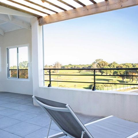 Appartement 4 personen - Voor -1 slaapkamer-Terras/Grote loggia-Waterzicht/Golf