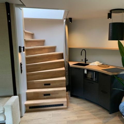 UNIEKE ACCOMMODATIE 2 personen - The Nutshell met hottub en sauna