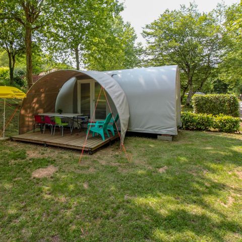 BungalowTent 6 personen - Le Petit Chateau