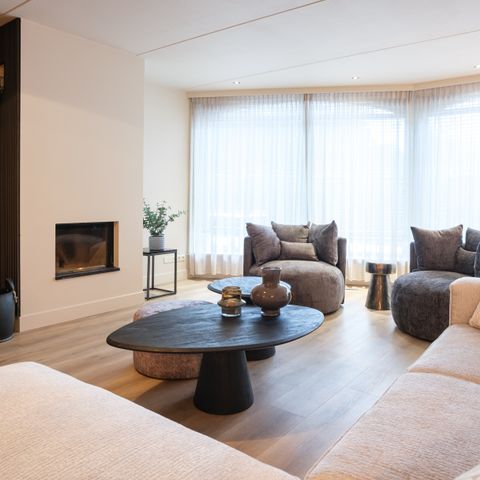 VAKANTIEHUIS 10 personen - Familiehuis Rheeze met jacuzzi