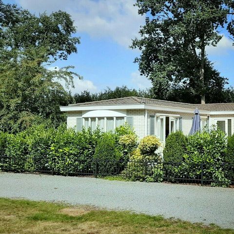 Stacaravan 4 personen - stacaravan/chalet IJsselheide 42