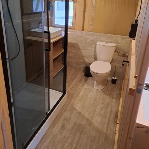 Safaritent 4 personen - incl. sanitair