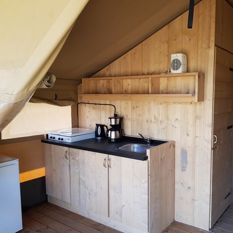 Safaritent 4 personen - incl. sanitair