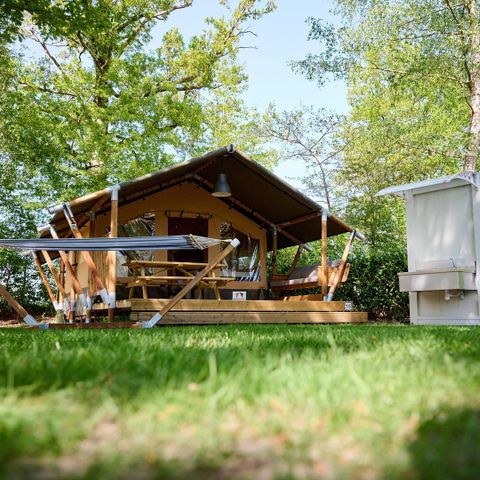 Safaritent 4 personen - Compact met privé sanitair unit