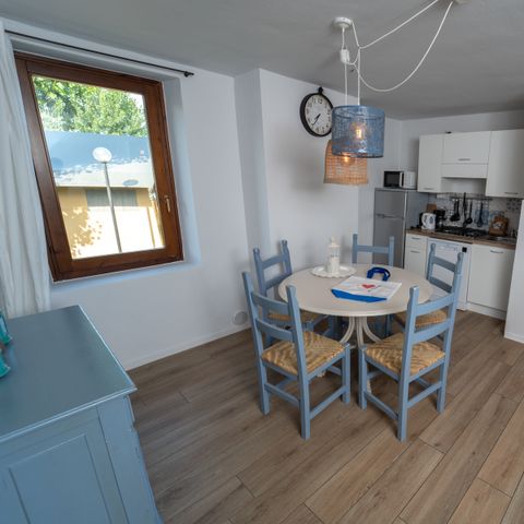 APPARTEMENT 5 personen - Flat begane grond