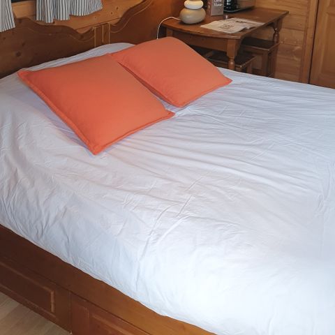 LODGE 2 personen - Hotel woonwagen met airconditioning en ontbijt / Optioneel privé spa