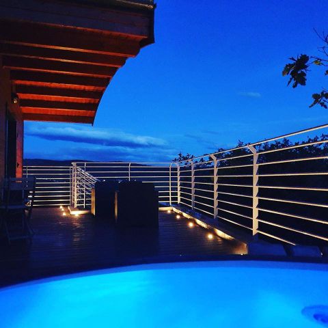 LODGE 2 personen - Cabane Lodge met ontbijt en privé spa op terras