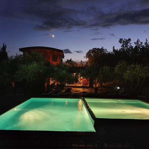 LODGE 2 personen - Cabane Lodge met ontbijt en privé spa op terras