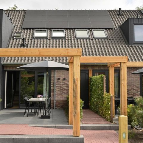 VAKANTIEHUIS 6 personen - Heide Hoeve met Sauna & Hottub