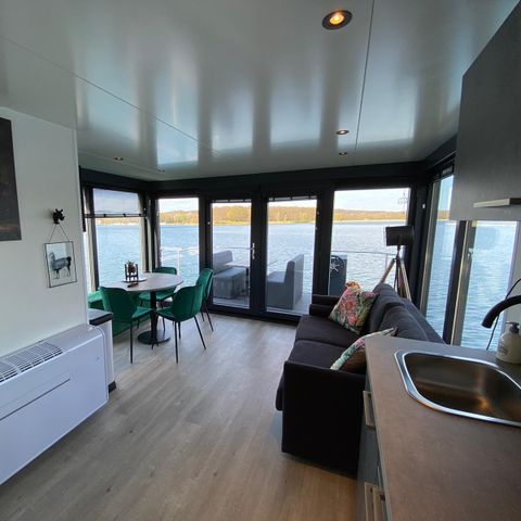 LODGE 6 personen - Houseboat 4-6 persoons (met Hottub)